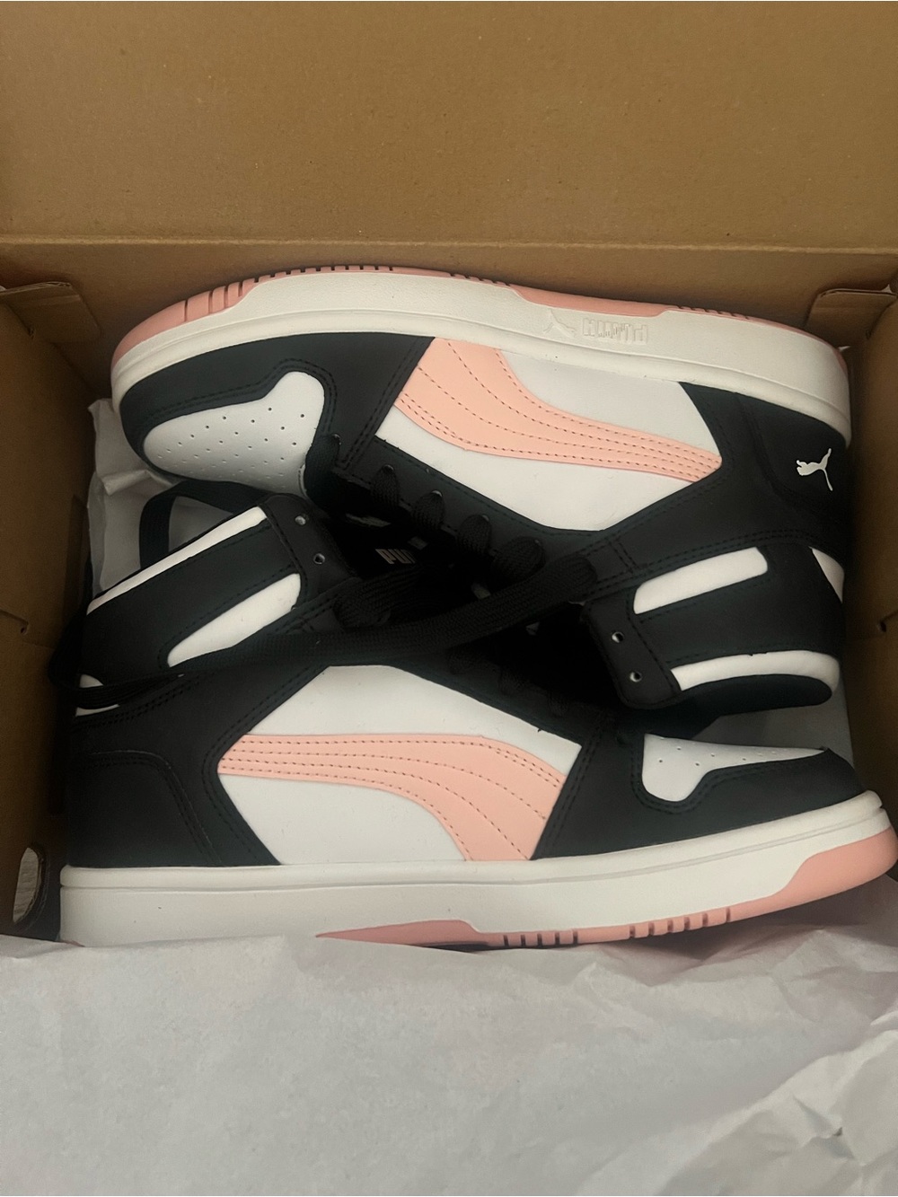 Women's Rebound LayUp Basketball Sneakers Size 8 New With Original Box